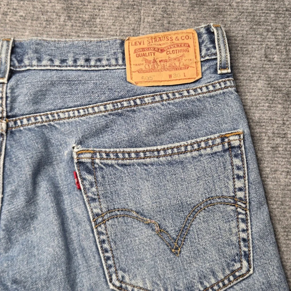 Levis 505 Regular Fit Denim Shorts Mens 36 Blue Medium Wash Cotton 505-0275